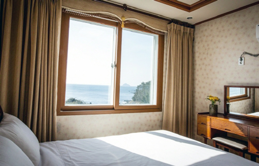 20평 스위트룸(방1+거실)