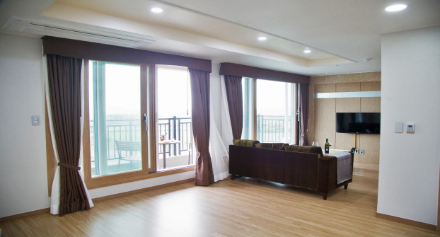 리조트본동 - 모던스위트-조식불포함