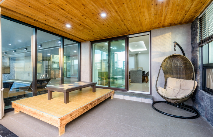 풀빌라 - 모살/진질 (90평 확장) - 조식불포함